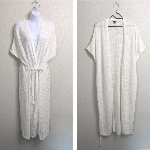 torrid Sweaters - Torrid White Crochet Duster Short Sleeve Tie Waist Sweater Cover-Up Casual 1X-2X